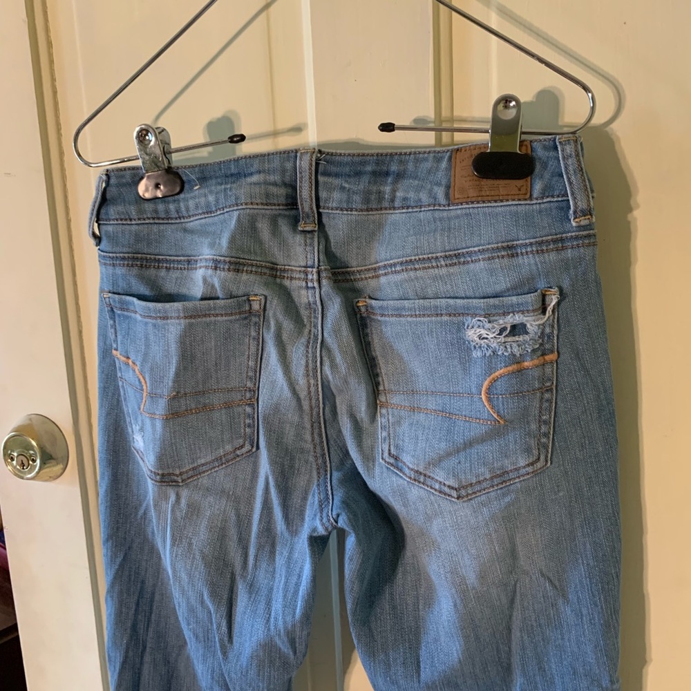 American Eagle distressed jeggings